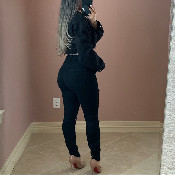 BELLA Distressed High Rise Ankle Jeans - Picture 2 of 2